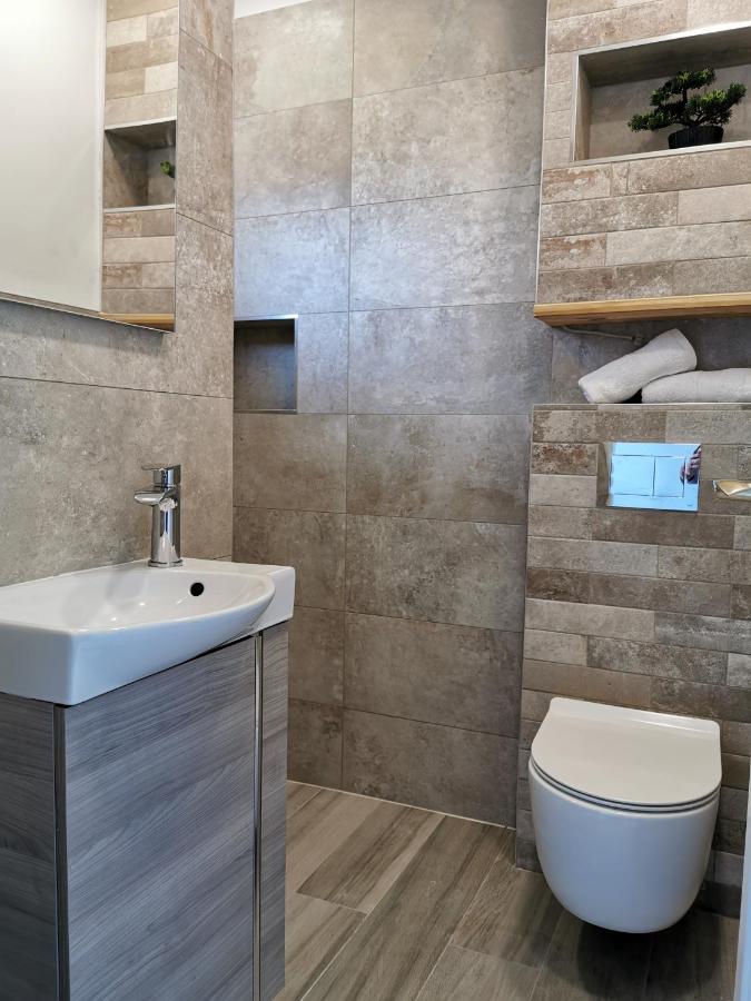 רוביני Apartments Nea מראה חיצוני תמונה