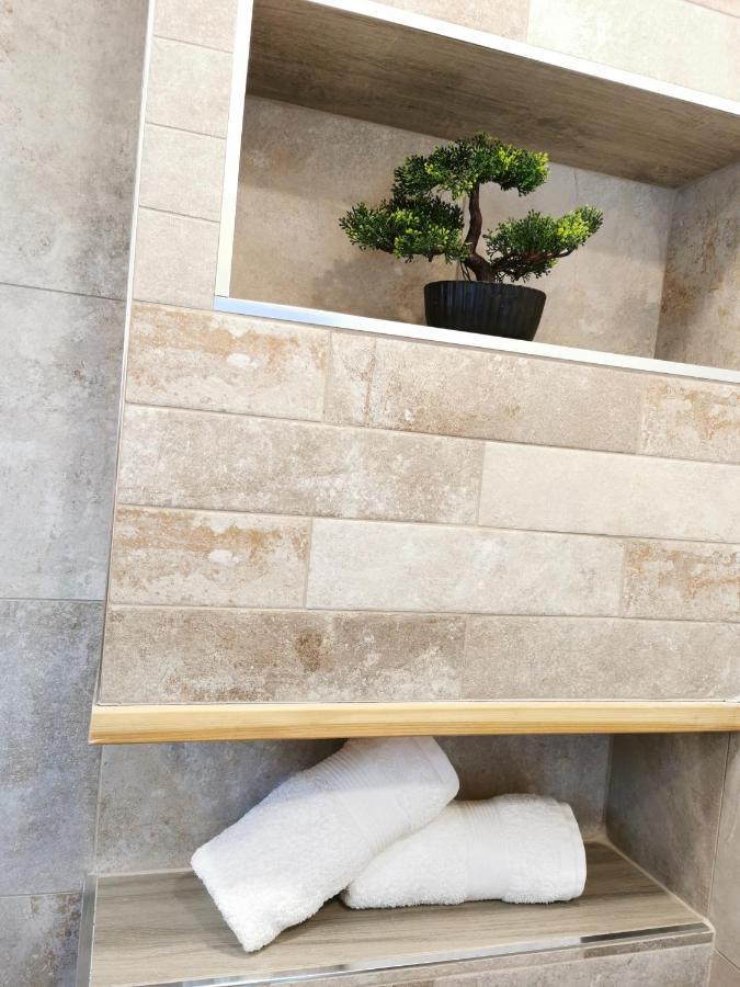רוביני Apartments Nea מראה חיצוני תמונה