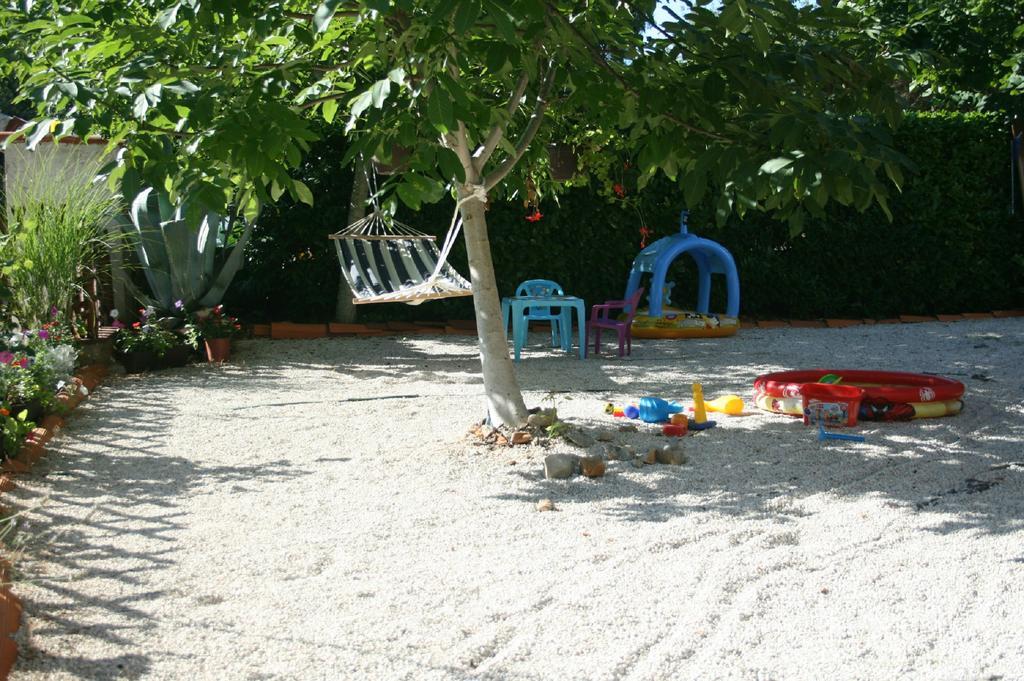 רוביני Apartments Nea מראה חיצוני תמונה