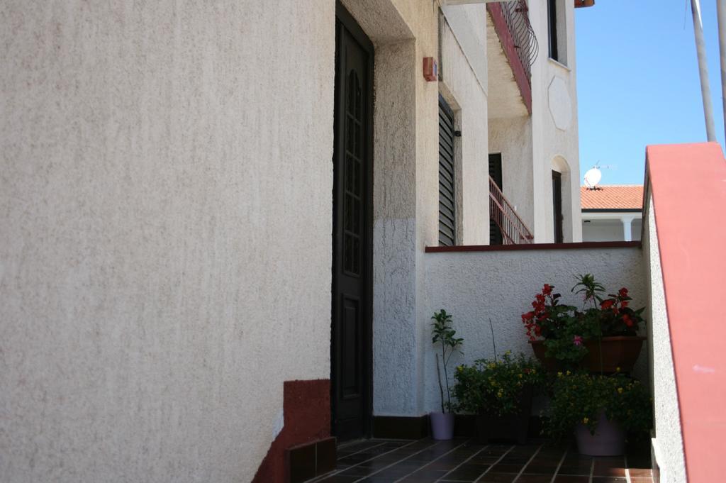 רוביני Apartments Nea מראה חיצוני תמונה